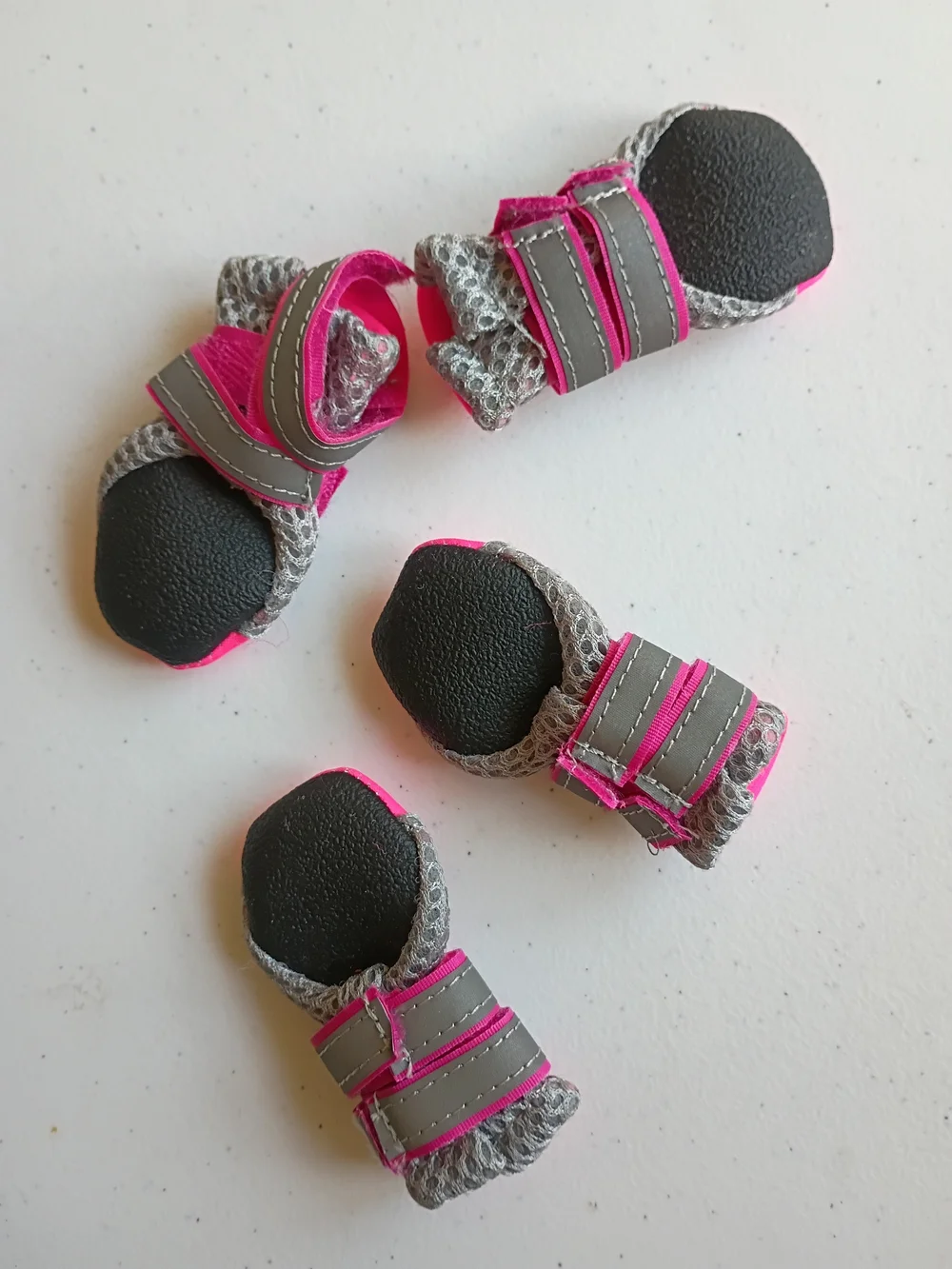 Set of 4 Pink/Gray Mesh Dog Boots/Shoes Size M Reflective, All Breeds Athletic